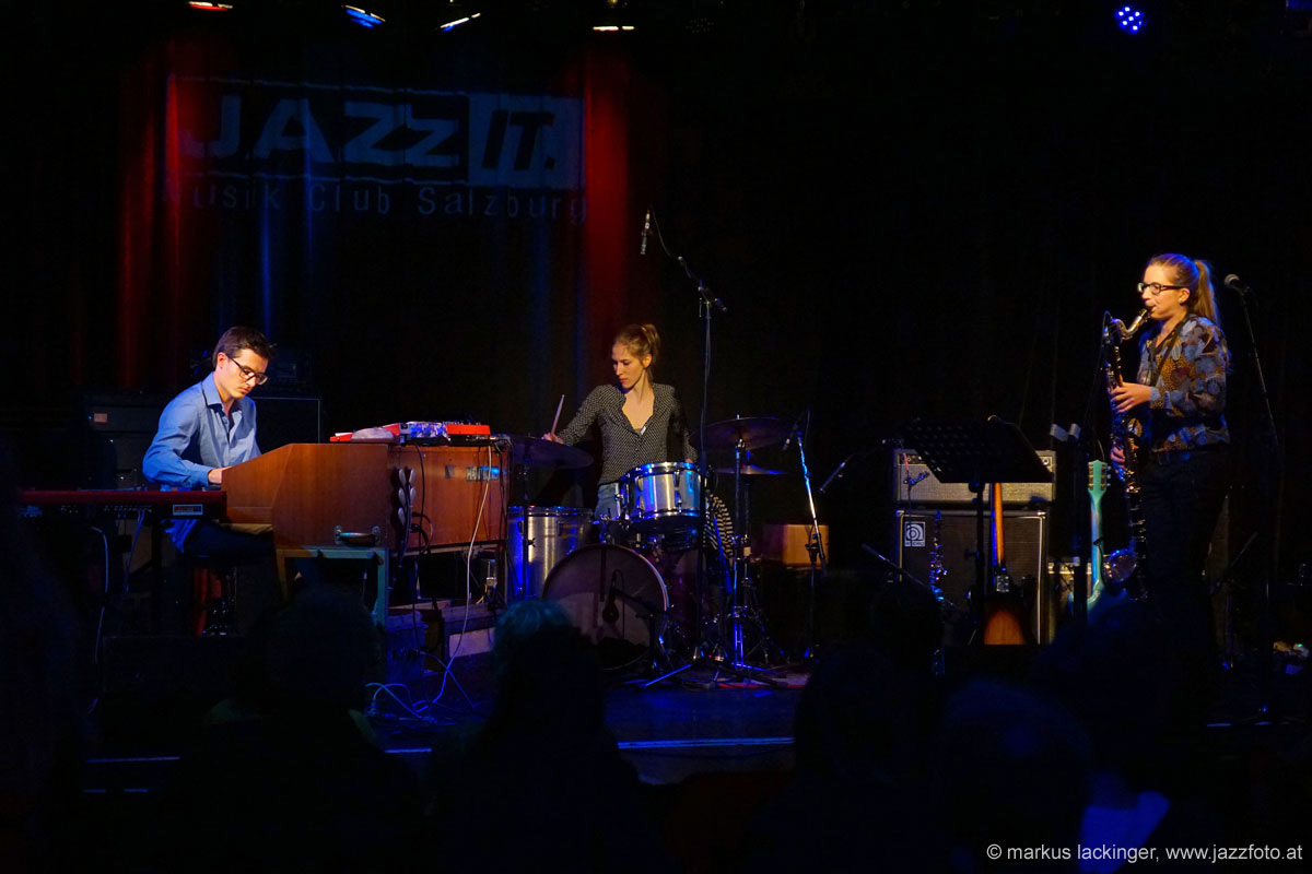 first_gig_mittel.jpg